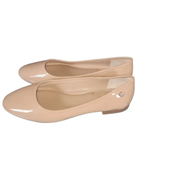 Vince Camuto Minndy Patent Leather Elegant Beige Women's Ballet Flats Sz 6 1/2 M - Picture 4 of 11